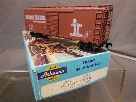 Vintage Athearn 40' Box Car Illinois Central HO Scale with  